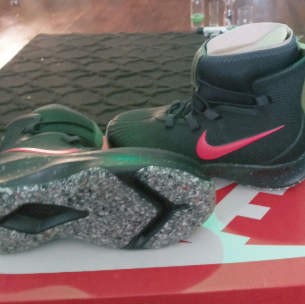 Boots - Picture 2 of 2